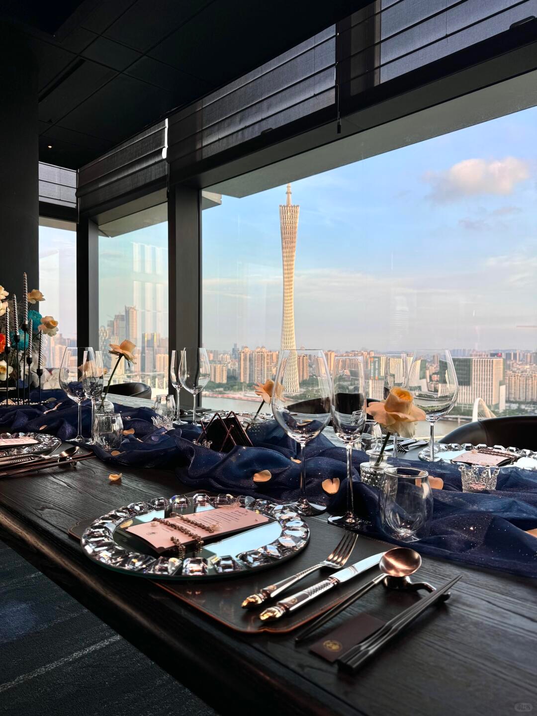 Luxury expedition service in China